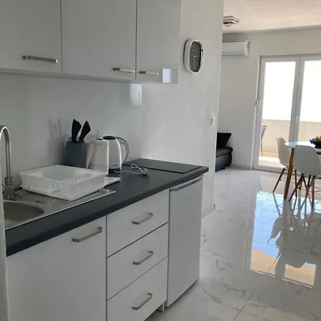 Anamaria Apartament *