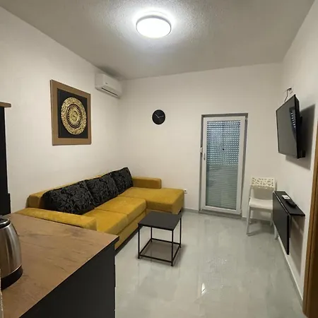Anamaria Apartament *