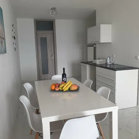 Apartament Anamaria *